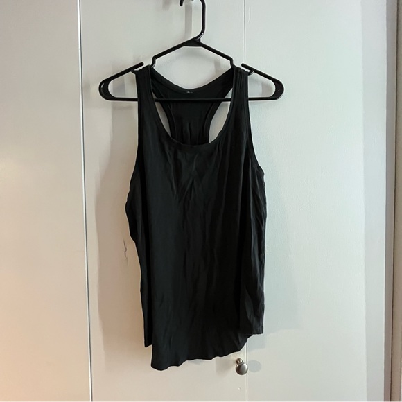 Love Tank - Picture 3 of 4